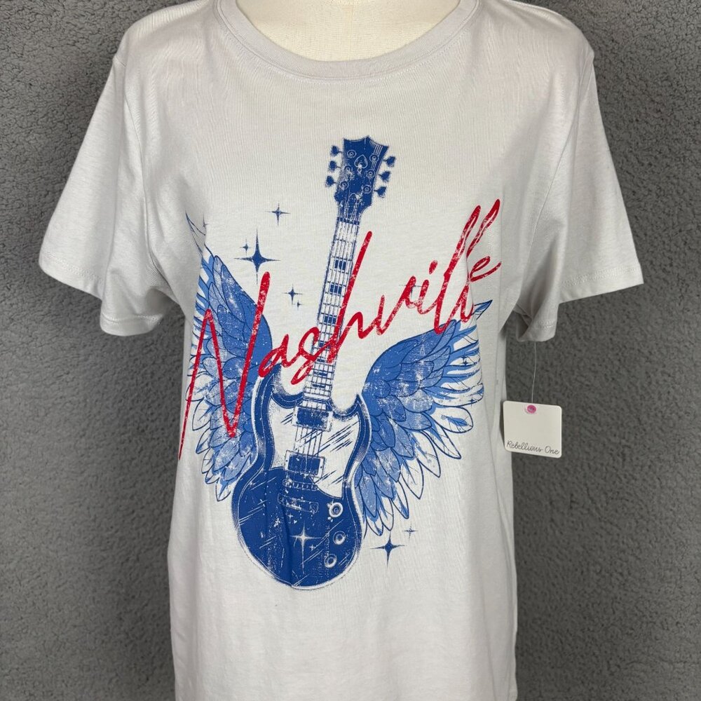 Rebellious One Juniors' Nashville Graphic Short Sleeve T-Shirt  Glacier Grey NWT